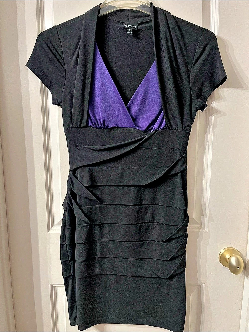 EN FOCUS Women'Small Color Block Mini Dress Size Small Like New